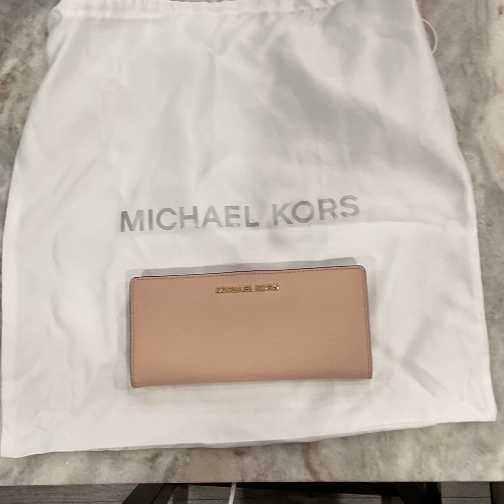 Michael Kors Nude Pink Saffiano Leather Continental Wallet